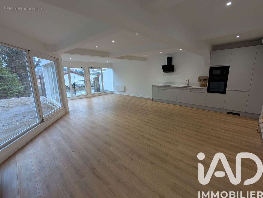 Photo 3 - Appartement à FONTENAY-SOUS-BOIS