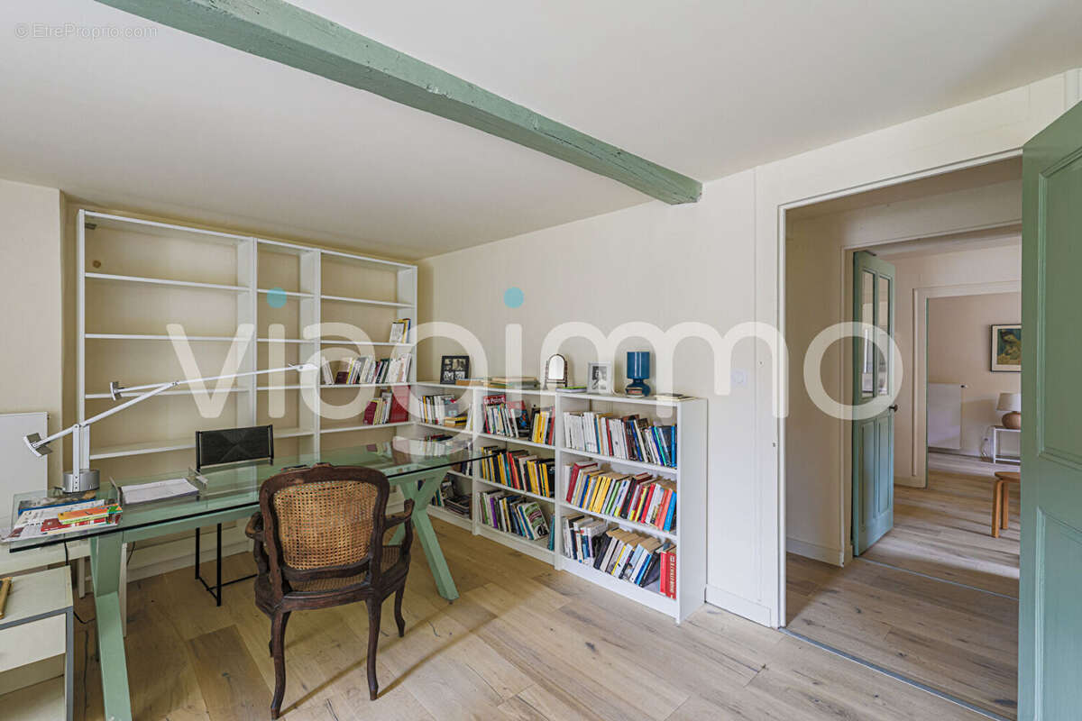 Maison à VIF