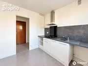Appartement à LE COTEAU