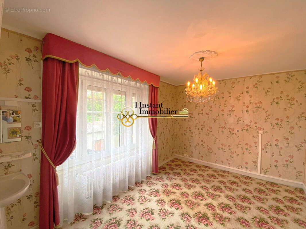 Maison  9 pièce(s) 215 m2 - photo 10