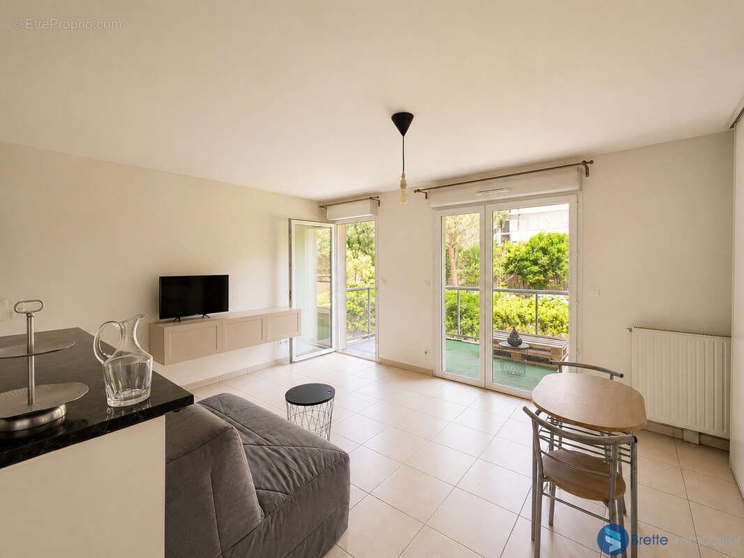 Appartement à LA VALETTE-DU-VAR