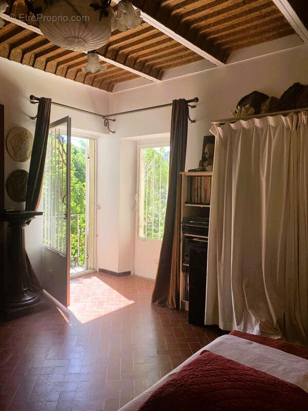 Maison à VAISON-LA-ROMAINE