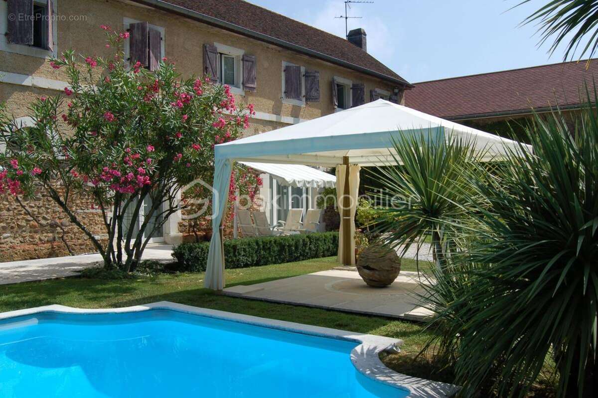 Domaine de charme avec piscine – À 15 min de Pau - photo 6