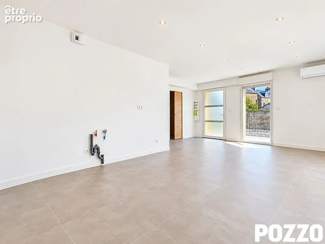 A Vendre - Avranches centre - Appartement rez-de-chaussée - 5 pièce(s) 137,64 m² - terrasse et parking - photo 5