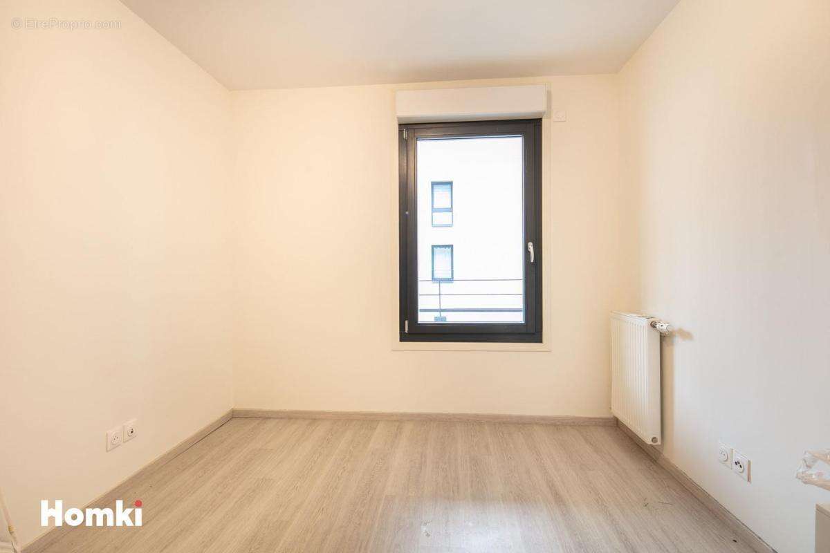 Appartement T3 de 60 m2 à Grenoble 38100, Allée Henriette Gröll - photo 8
