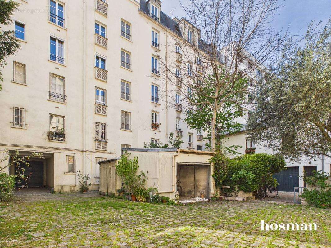 Appartement à PARIS-19E