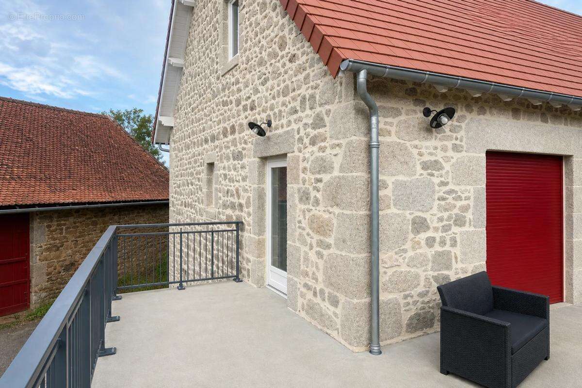 Maison à TRALAIGUES