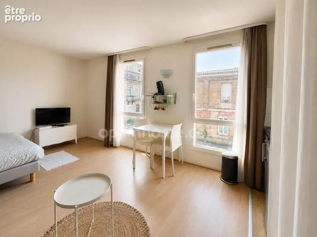 Studio / t1 bis rénové – bordeaux mériadeck – piscine - photo 4