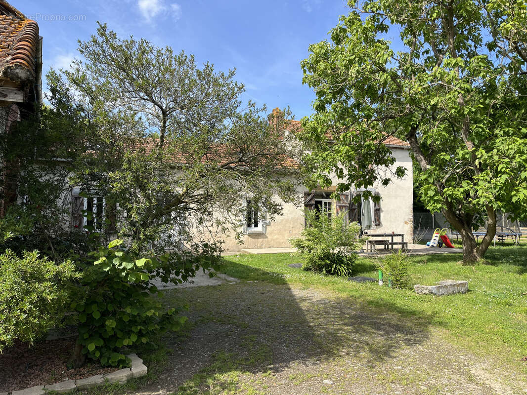 Maison à SARRIAC-BIGORRE