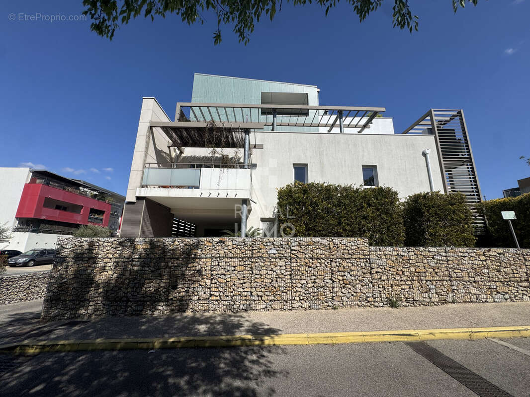 Appartement à LA VALETTE-DU-VAR