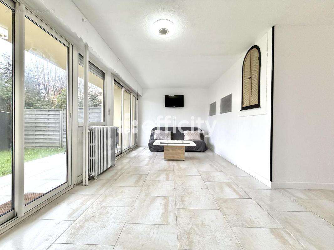 Appartement à MORSANG-SUR-ORGE