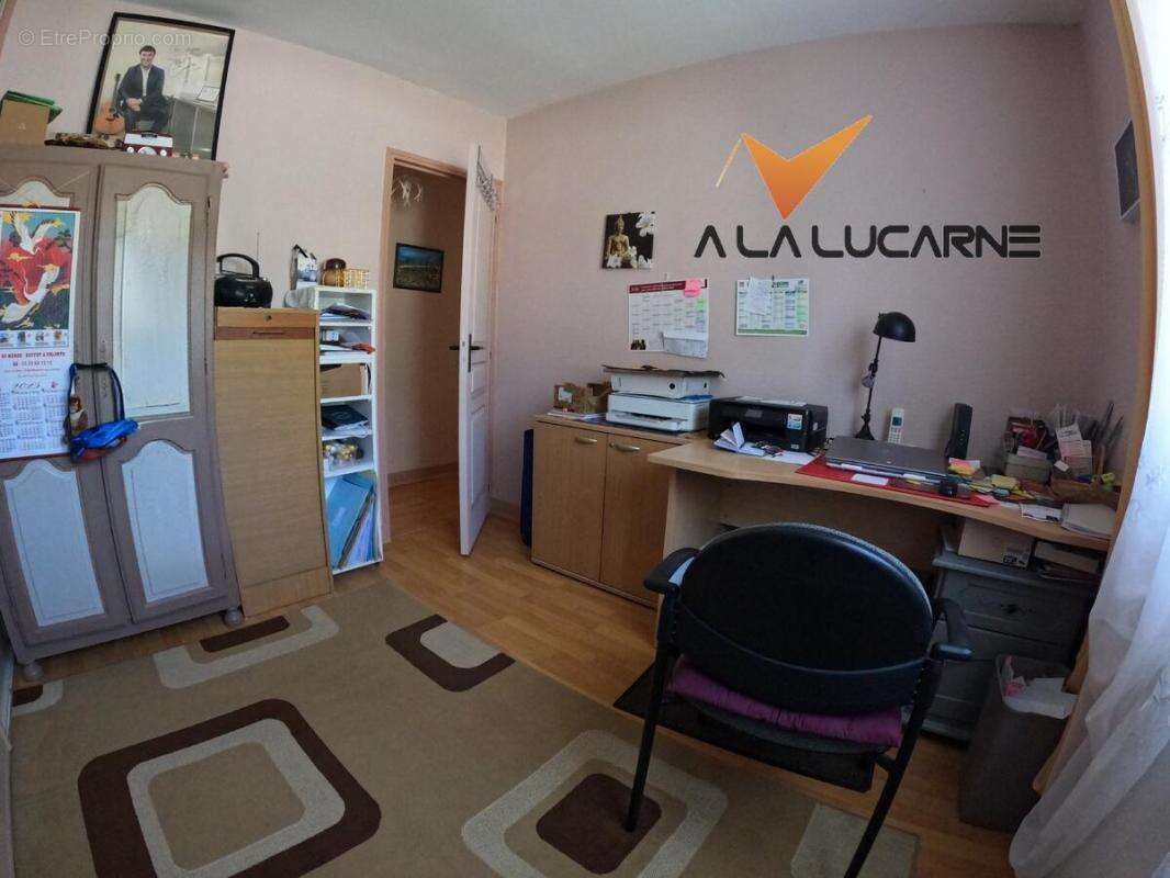 Maison à TERRASSON-LAVILLEDIEU