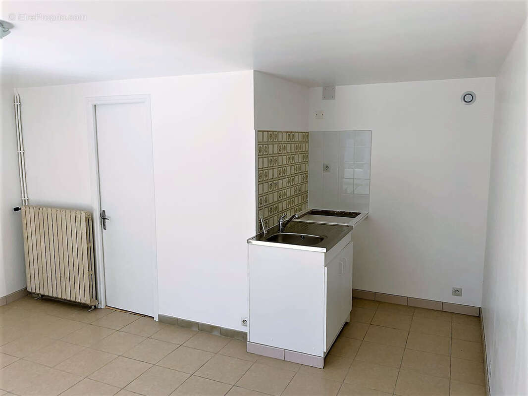 Maison à TERRASSON-LAVILLEDIEU