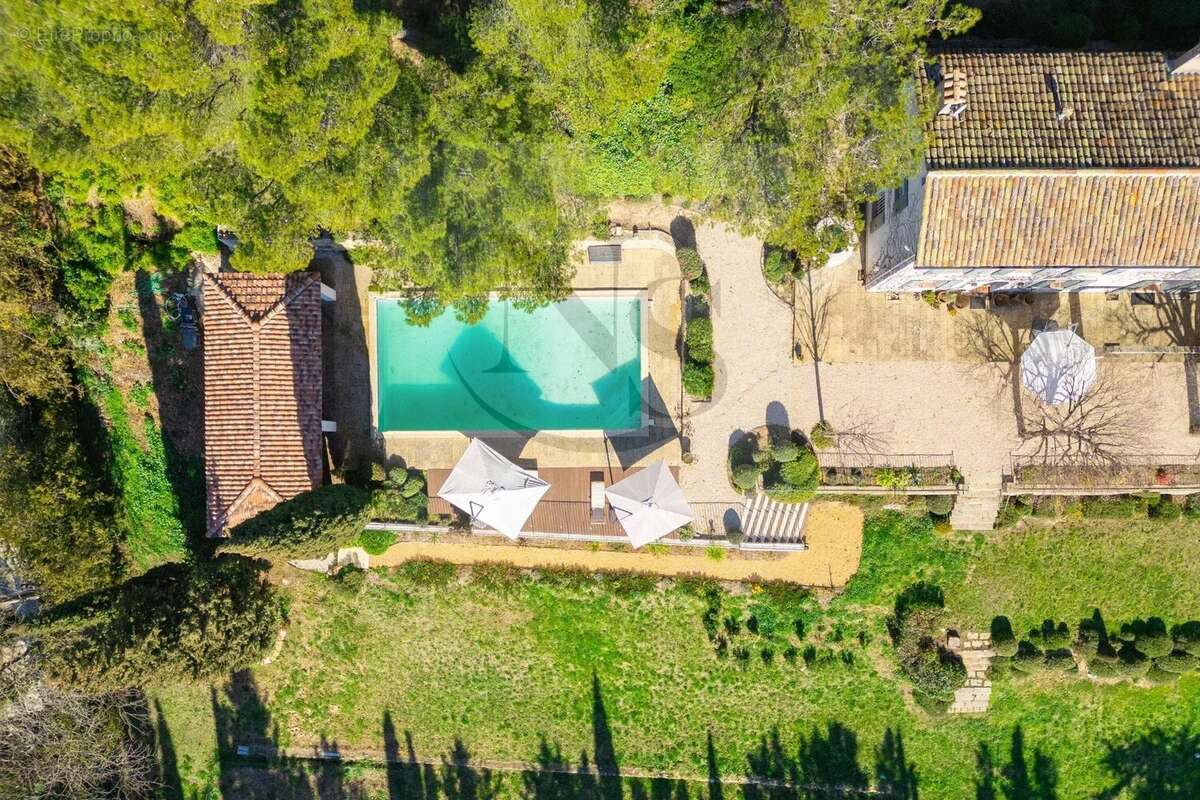 Maison à AIX-EN-PROVENCE