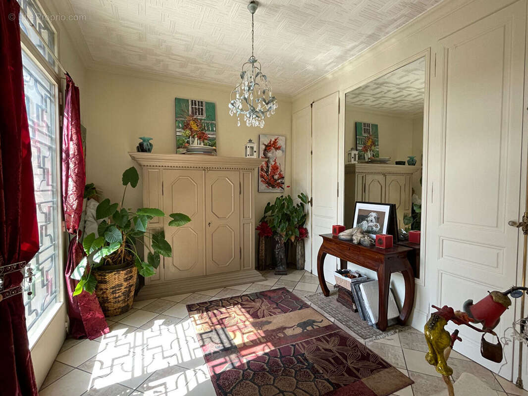 Maison bourgeoise Caudebec Les Elbeuf, 224 m² habitables - photo 3