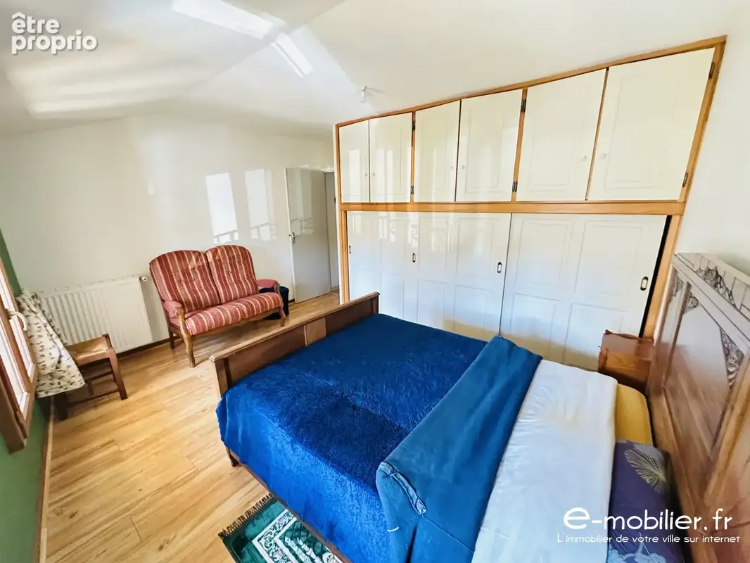 Maison 5 pièces 138 m² à vendre à Belmont-De-La-Loire (42670) - photo 8