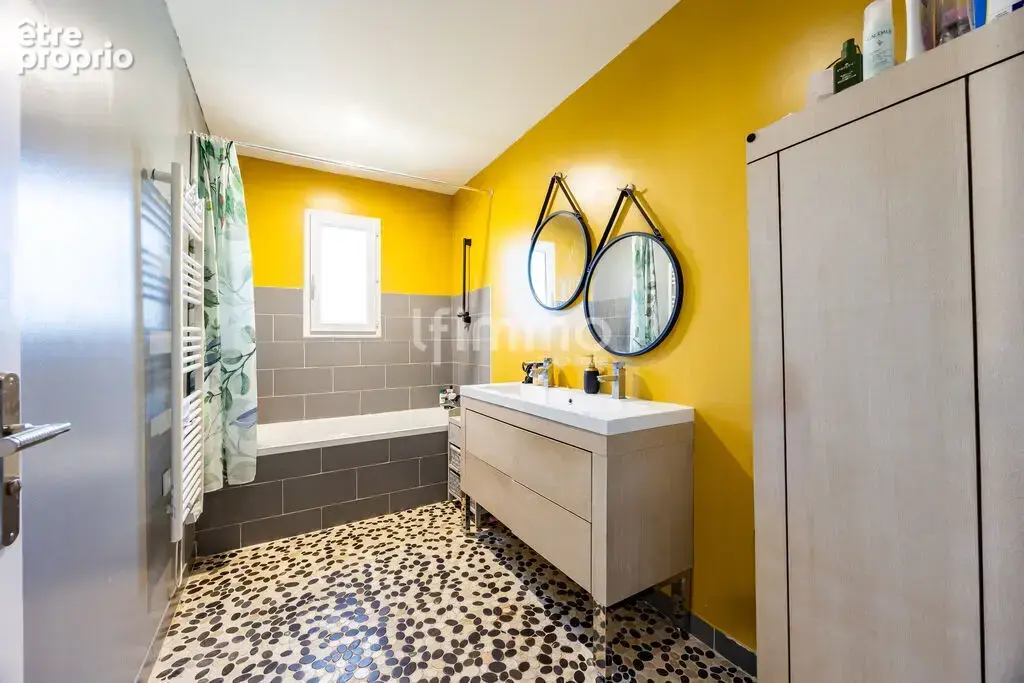 Maison familiale 6 pièces, au calme avec garage et piscine - photo 9