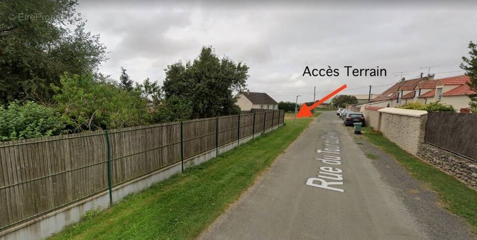 Terrain à MONNERVILLE