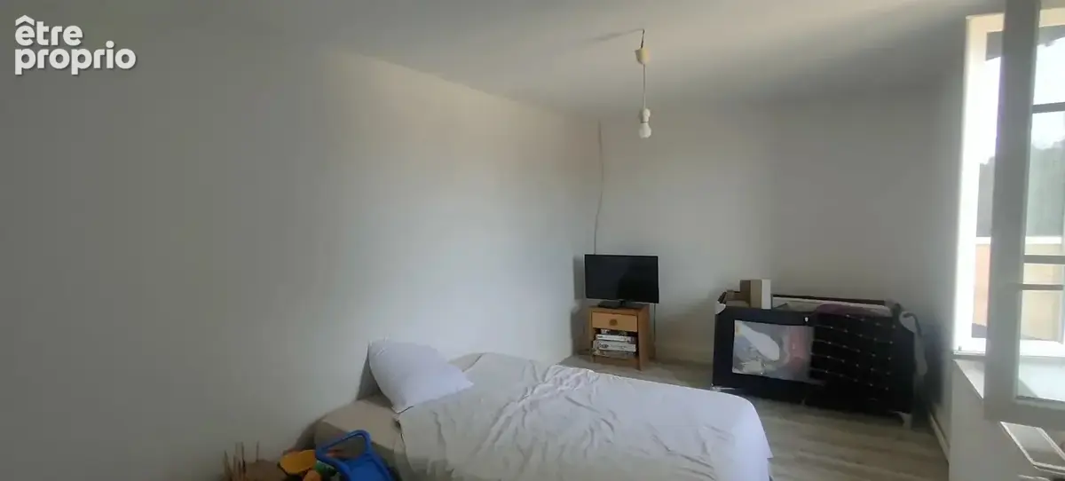 Belle maison avec grandes dépendances et terrain - photo 11
