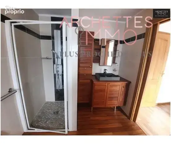 Maison 110 m² à Arches  - photo 9