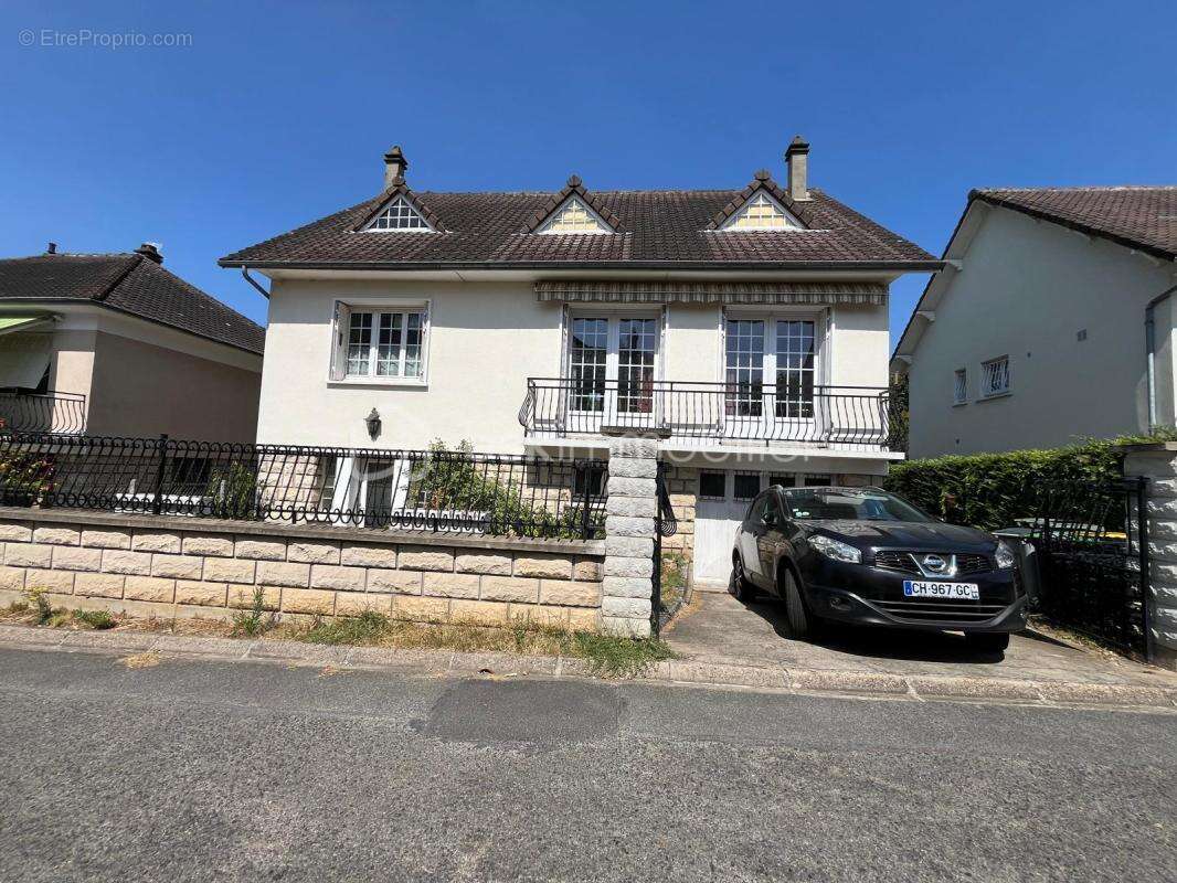 Maison individuelle a fort potentiel! - photo 2