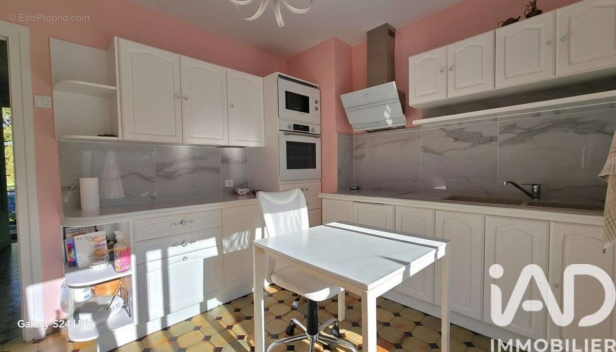 Photo 9 - Maison à VALLON-EN-SULLY