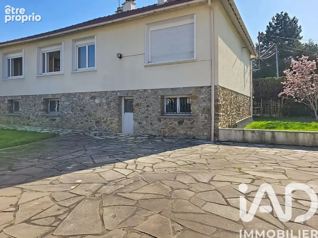 Photo 1 - Maison à BRUNOY