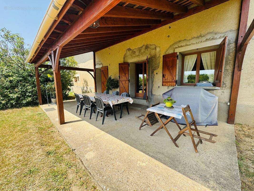 Maison à SAINT-LEGER-LE-PETIT