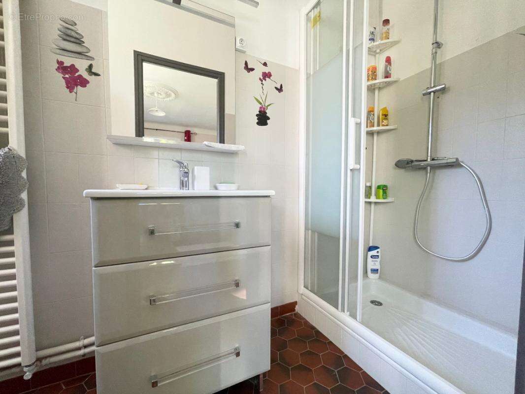 Maison à L&#039;ISLE-SUR-LA-SORGUE