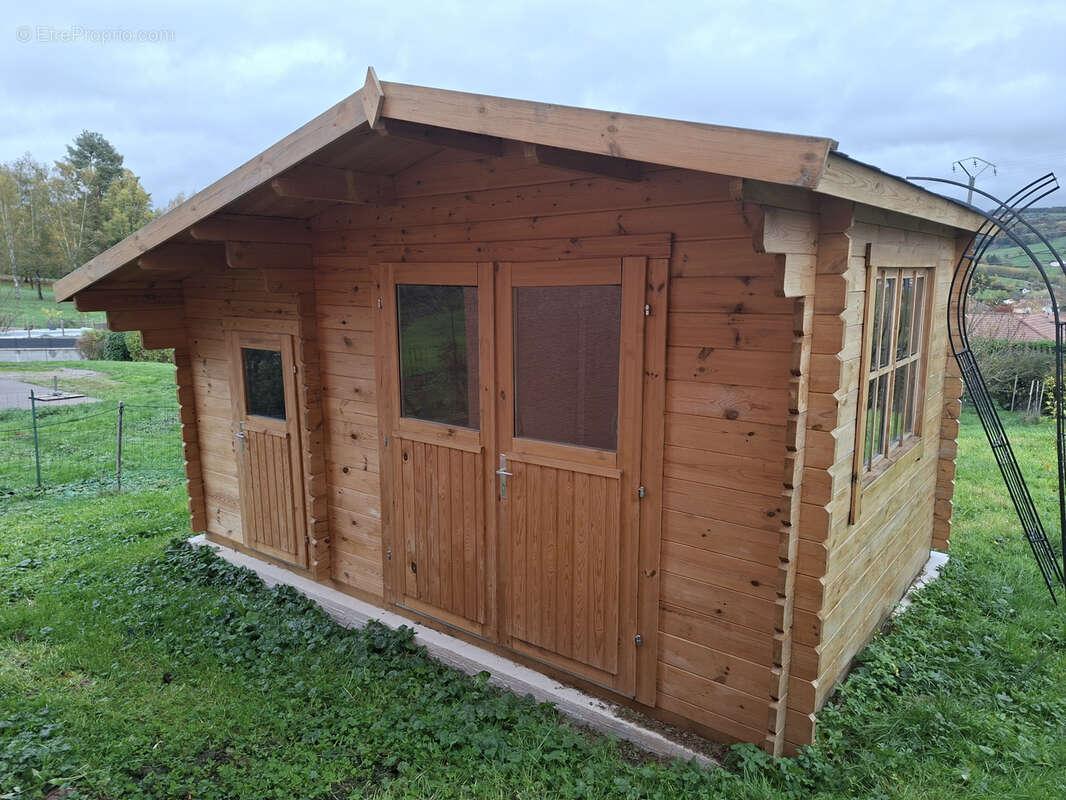 Maison à SAINT-DENIS-DE-CABANNE