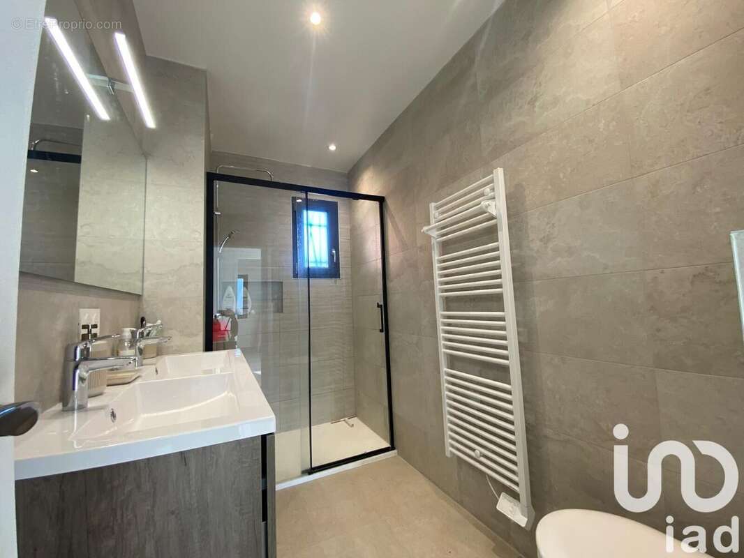 Photo 8 - Maison à CARROS