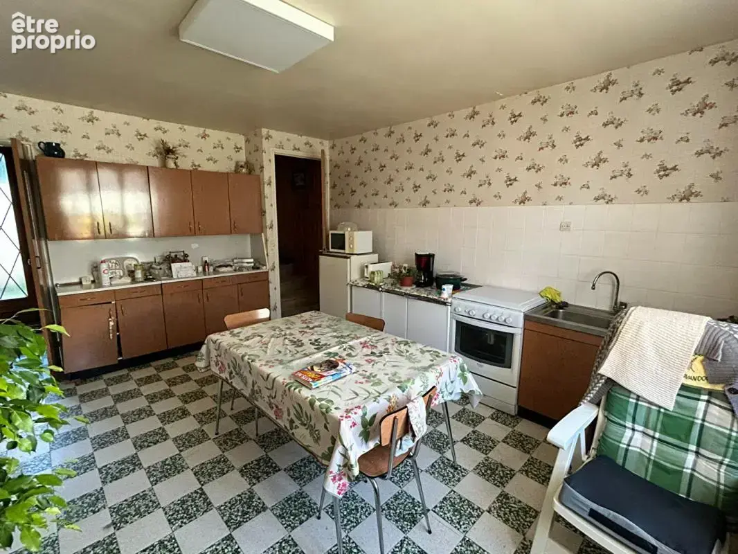 Us : grande maison avec beaucoup de potentiel ! - photo 13