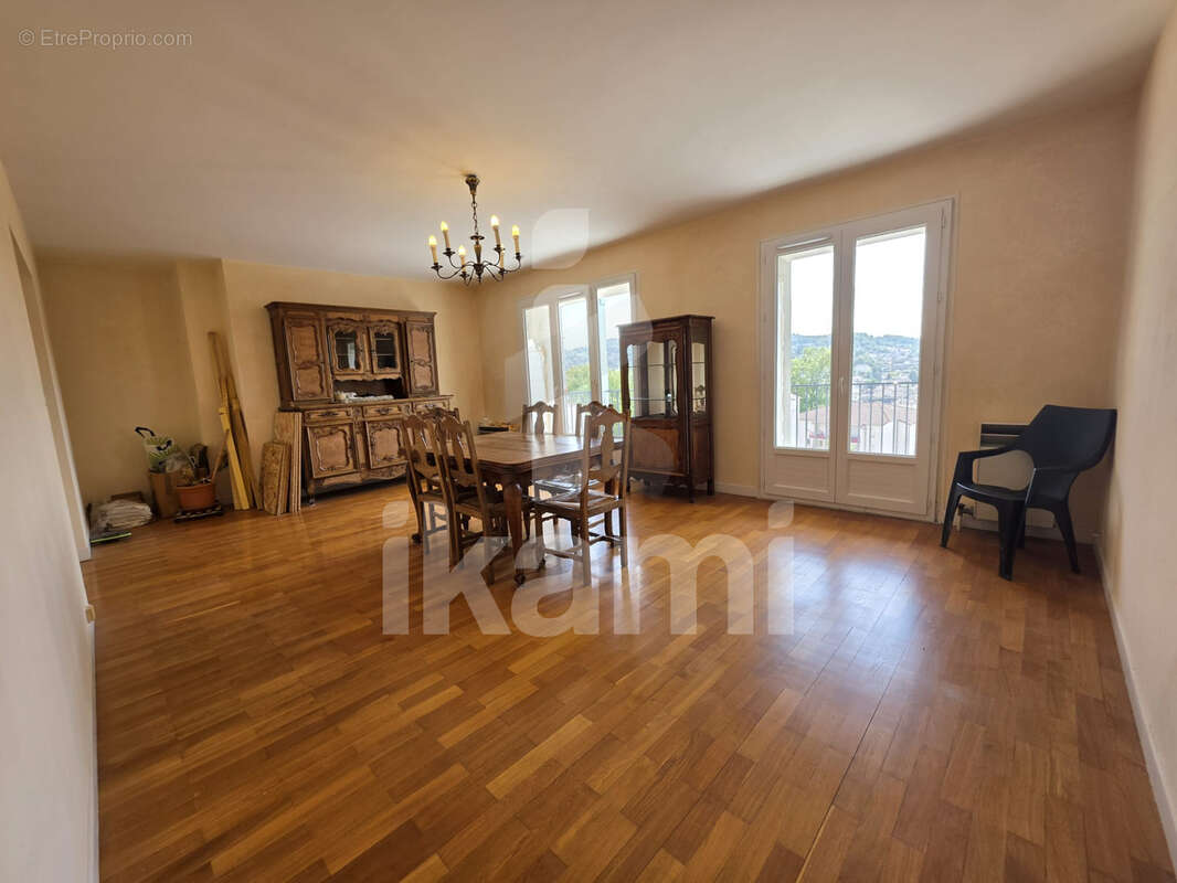 Appartement Soleil et Vue, 3 pièces, 81m2 avec grand balcon et cave - photo 3