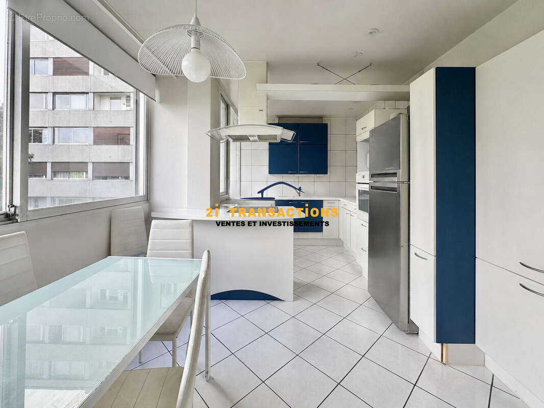 Appartement à SAINT-ETIENNE