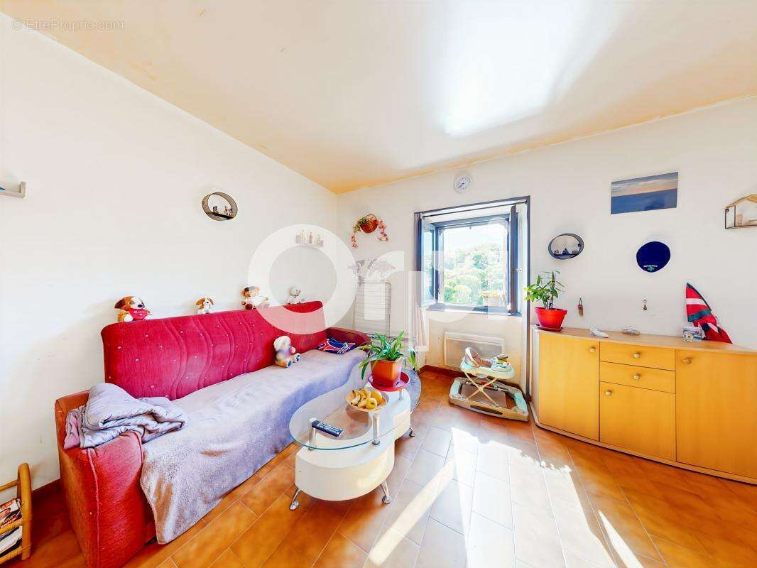 Appartement à RUOMS