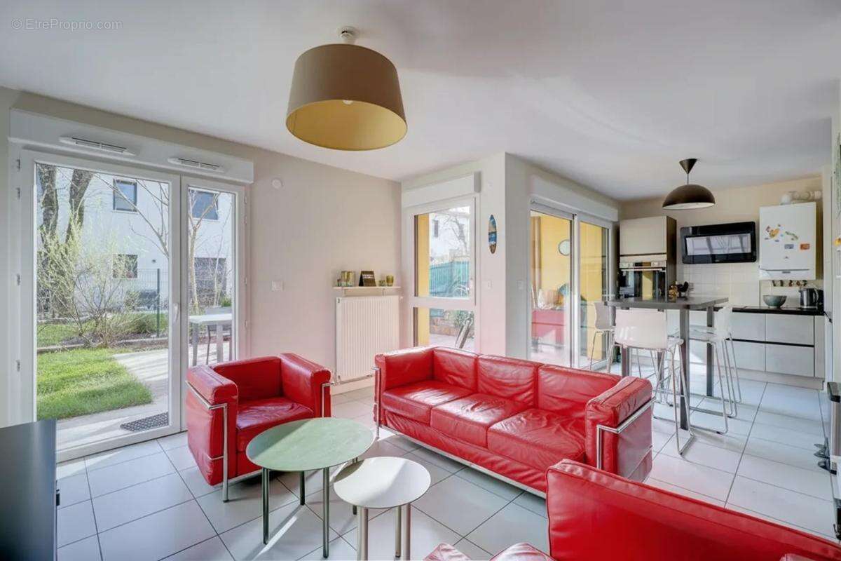 Appartement à FRANCHEVILLE