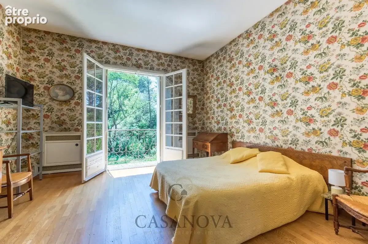 Maison familiale de plus de 270 m² avec parc arboré de 3 000 m² aux Arceaux à Montpellier - photo 20