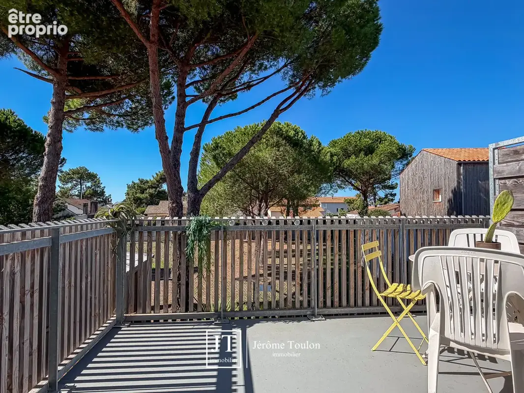 Appartement 3 pièces 64 m² à vendre à Vaux-Sur-Mer (17640) - photo 2