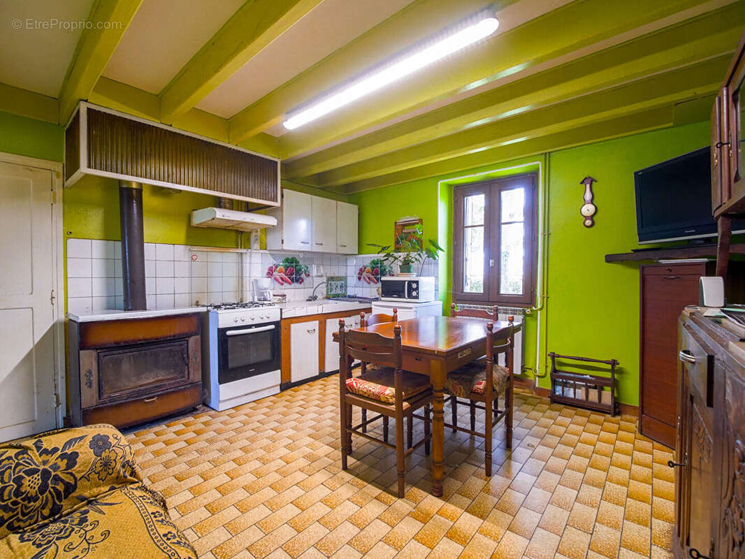 Maison à EUGENIE-LES-BAINS