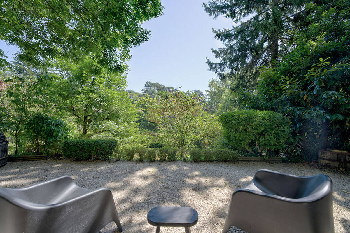 Maison à CALUIRE-ET-CUIRE