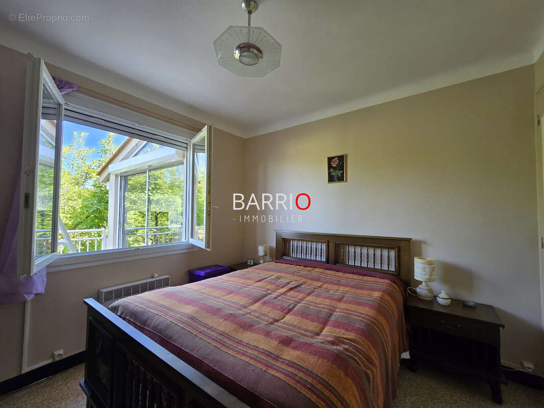 Maison à SAINT-GENIS-DES-FONTAINES