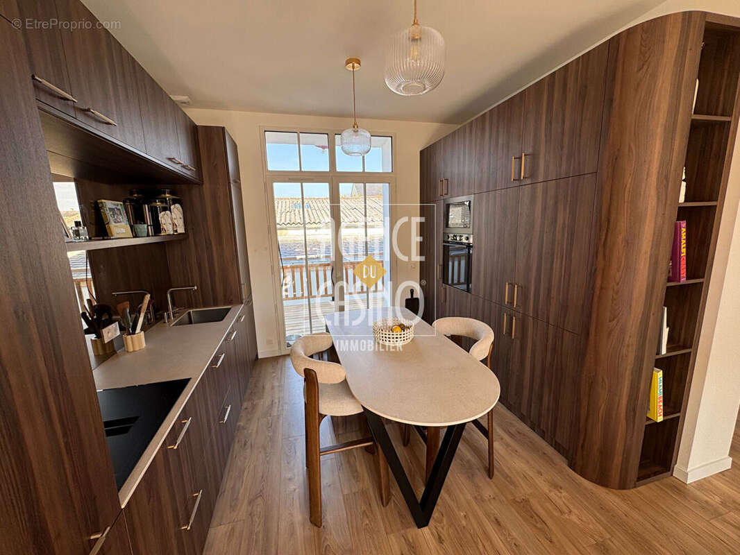 Maison en pierres, Le Pouliguen, proche centre bourg, 5 pièce(s) 138.36 m2 - photo 3