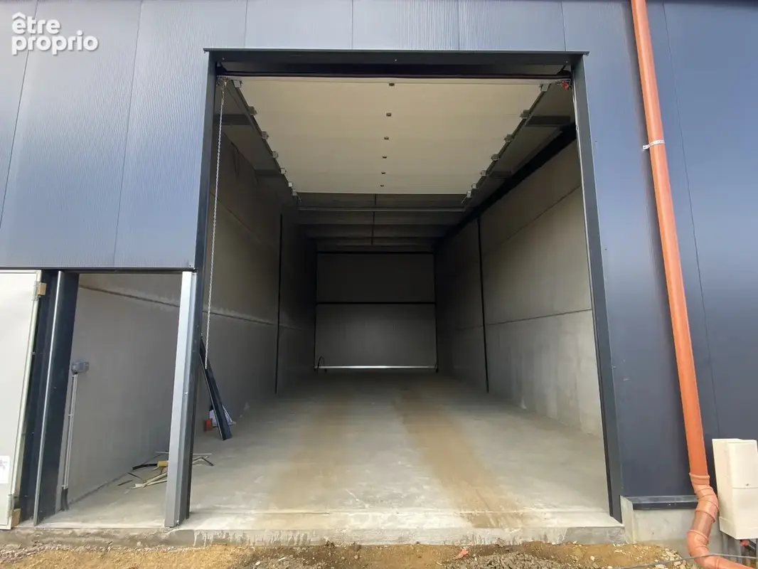 Hangar+ 2 parkings neuf 100m2 entrepôt, activité pro sur 1,68ares terrain,Frontières GD Luxembourg-Belgique - photo 11