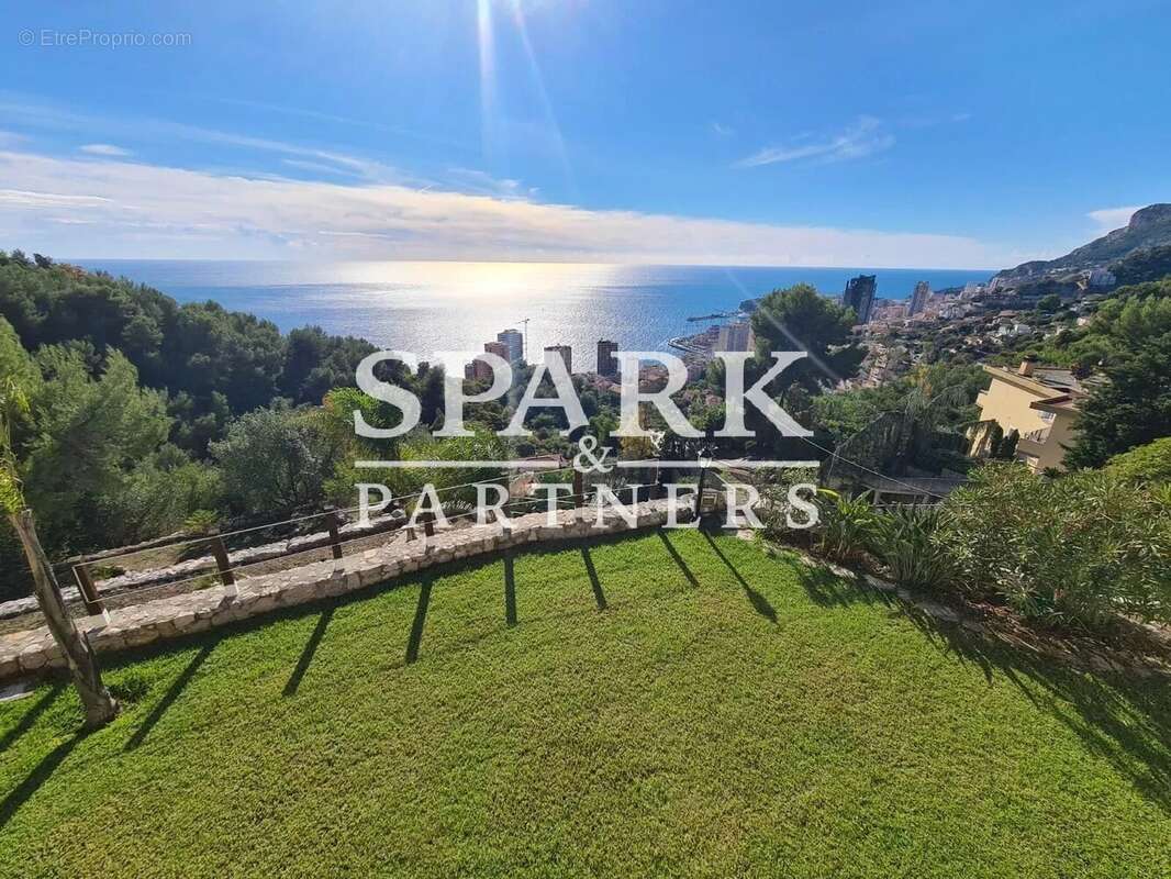 Maison à ROQUEBRUNE-CAP-MARTIN