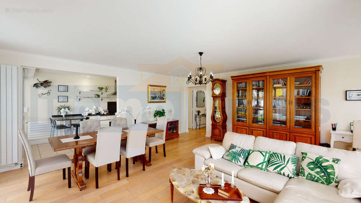 Appartement à BOIS-D'ARCY