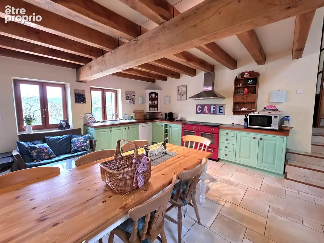 Belle ferme en pierre avec appartement d'amis, grange et vue imprenable - photo 4