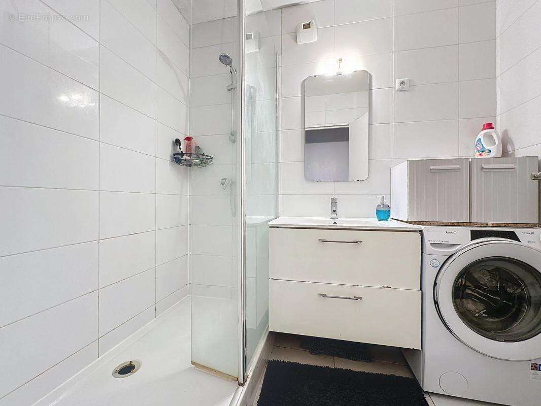 Appartement à SAINT-DENIS