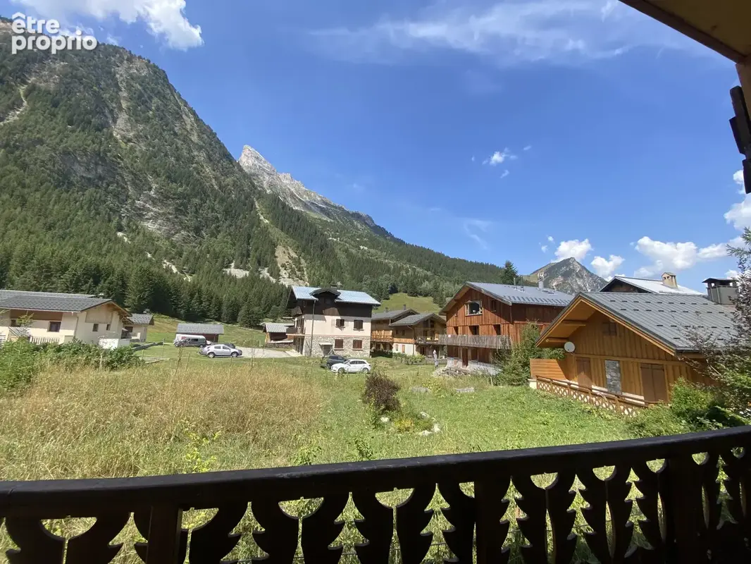 Chalet rénové au calme - photo 6