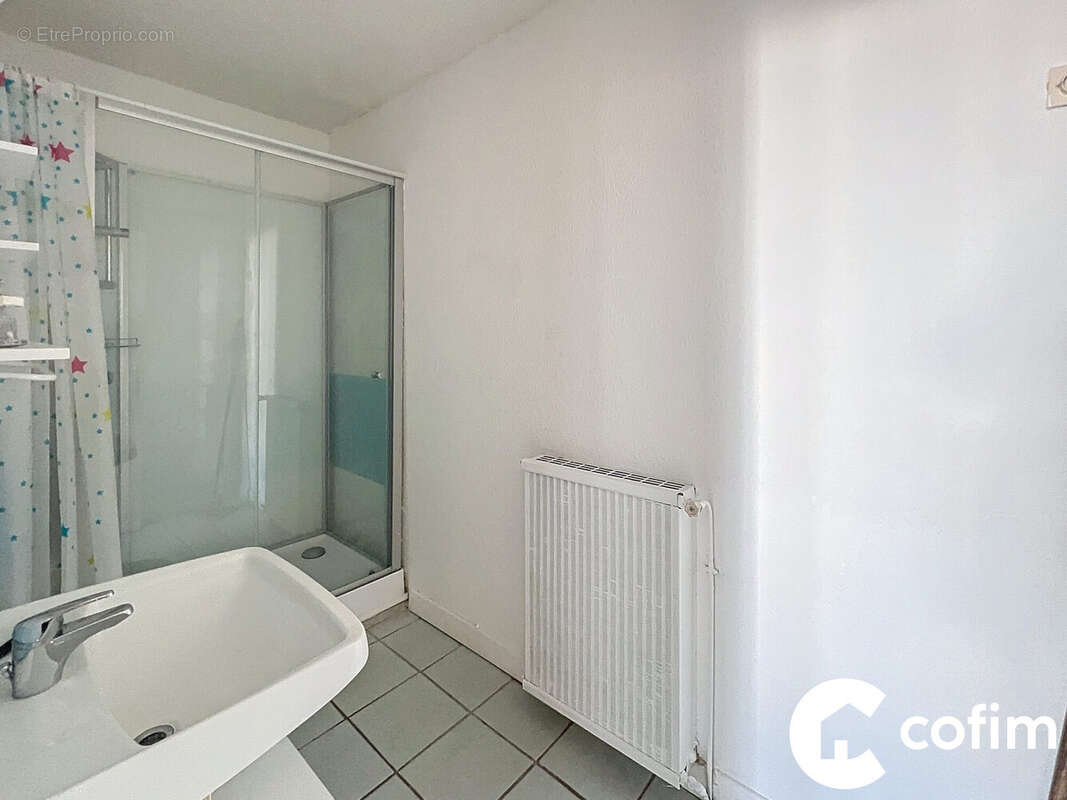 Appartement à BILLERE
