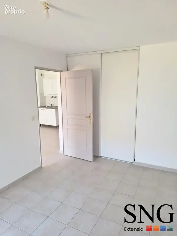 Appartement 3 pièces 55 m² à vendre à Avignon (84140) - photo 3